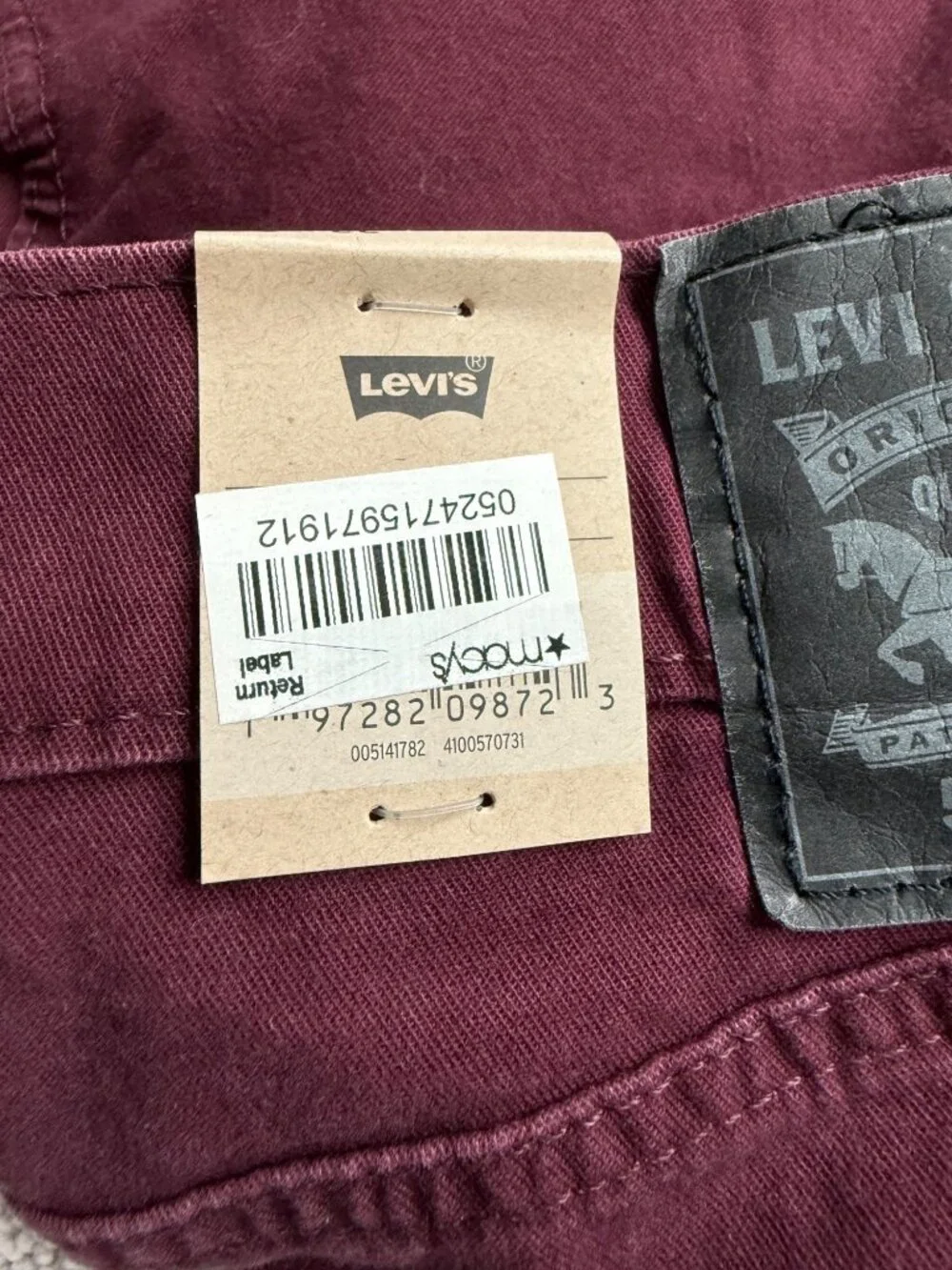 Levis designed re too